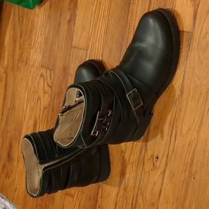 Frye Veronica Strappy Black Boots, sz 7.5 B